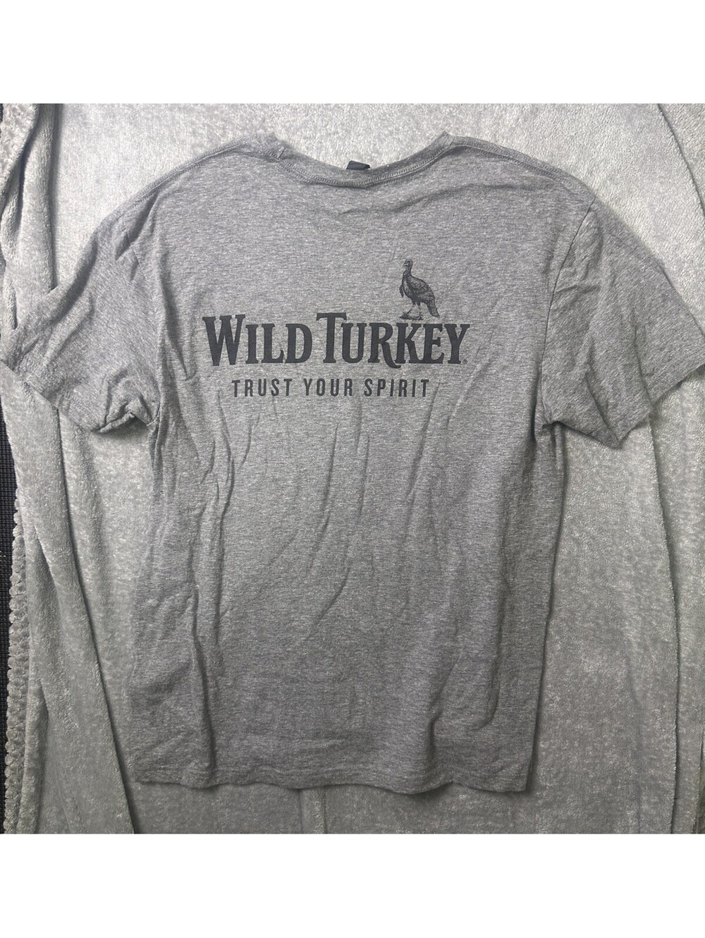 Wild Turkey Bourbon T Shirt Mens L Gray Trust Your Spirit Whiskey Graphic Tee